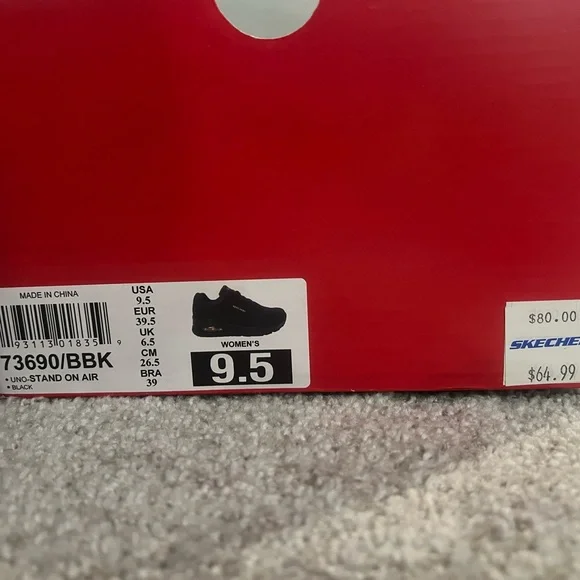 Skechers All-Black Sneakers - Picture 3 of 4